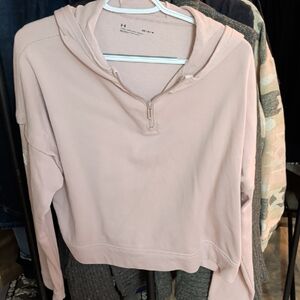 Under Armour Women's Pink Hoodie Medium
